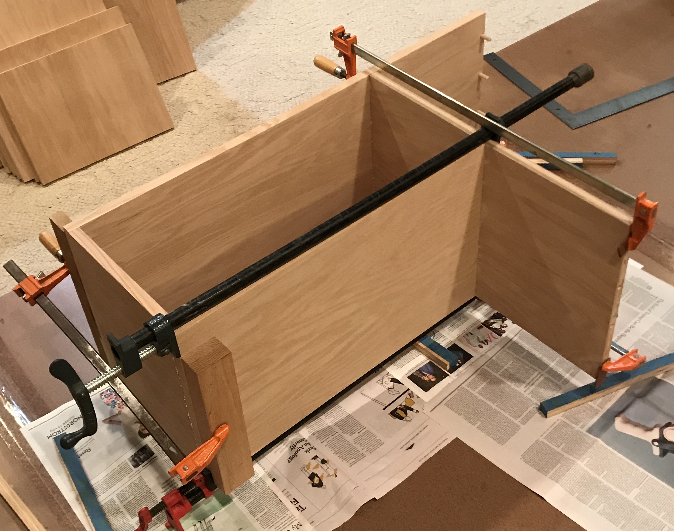 First gluing assembly